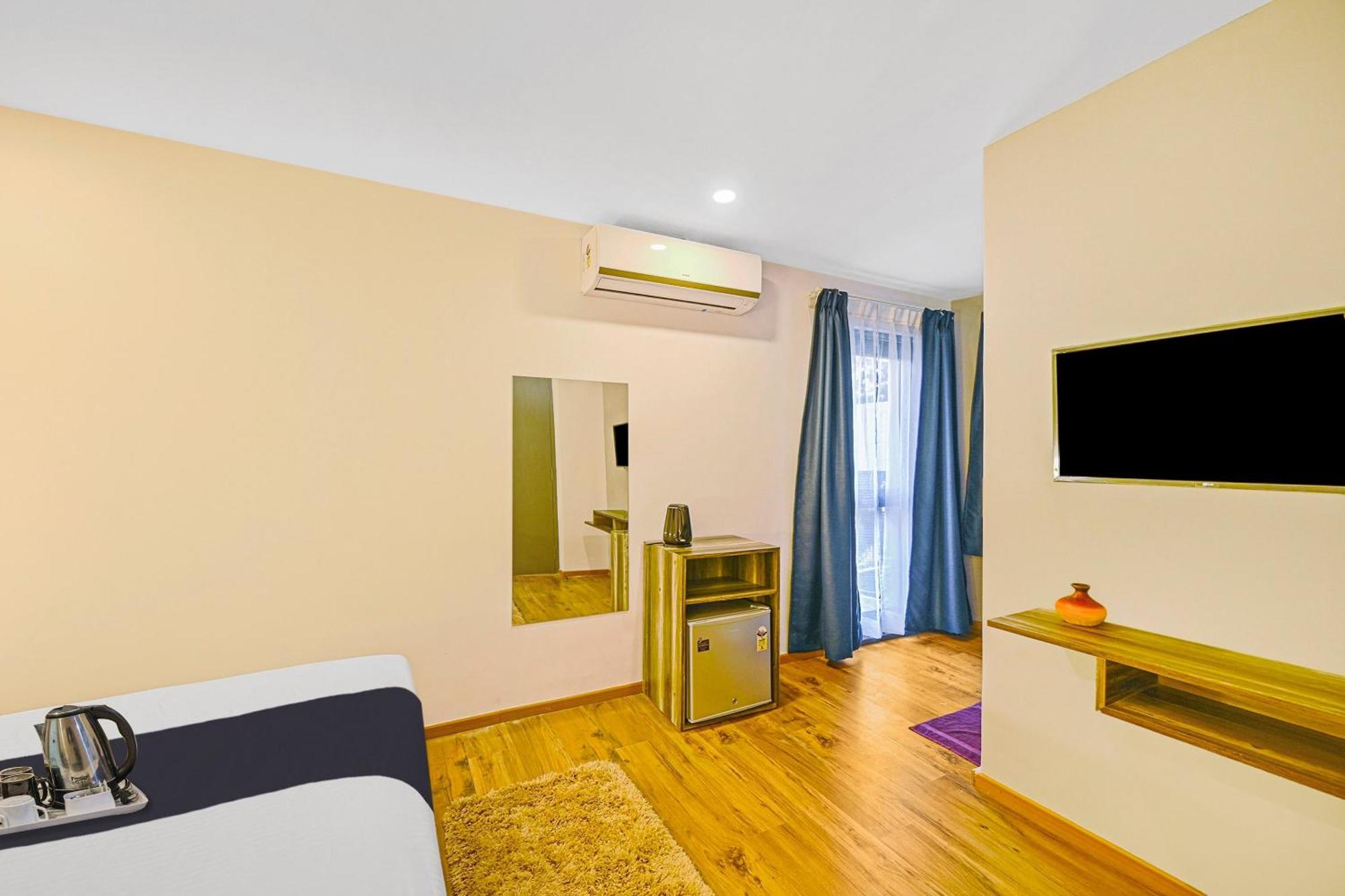 Hotel Super Townhouse Oak Hillside Aqua Khandagiri Exteriér fotografie