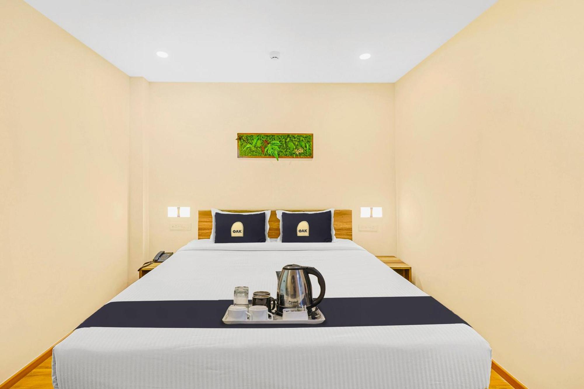 Hotel Super Townhouse Oak Hillside Aqua Khandagiri Exteriér fotografie