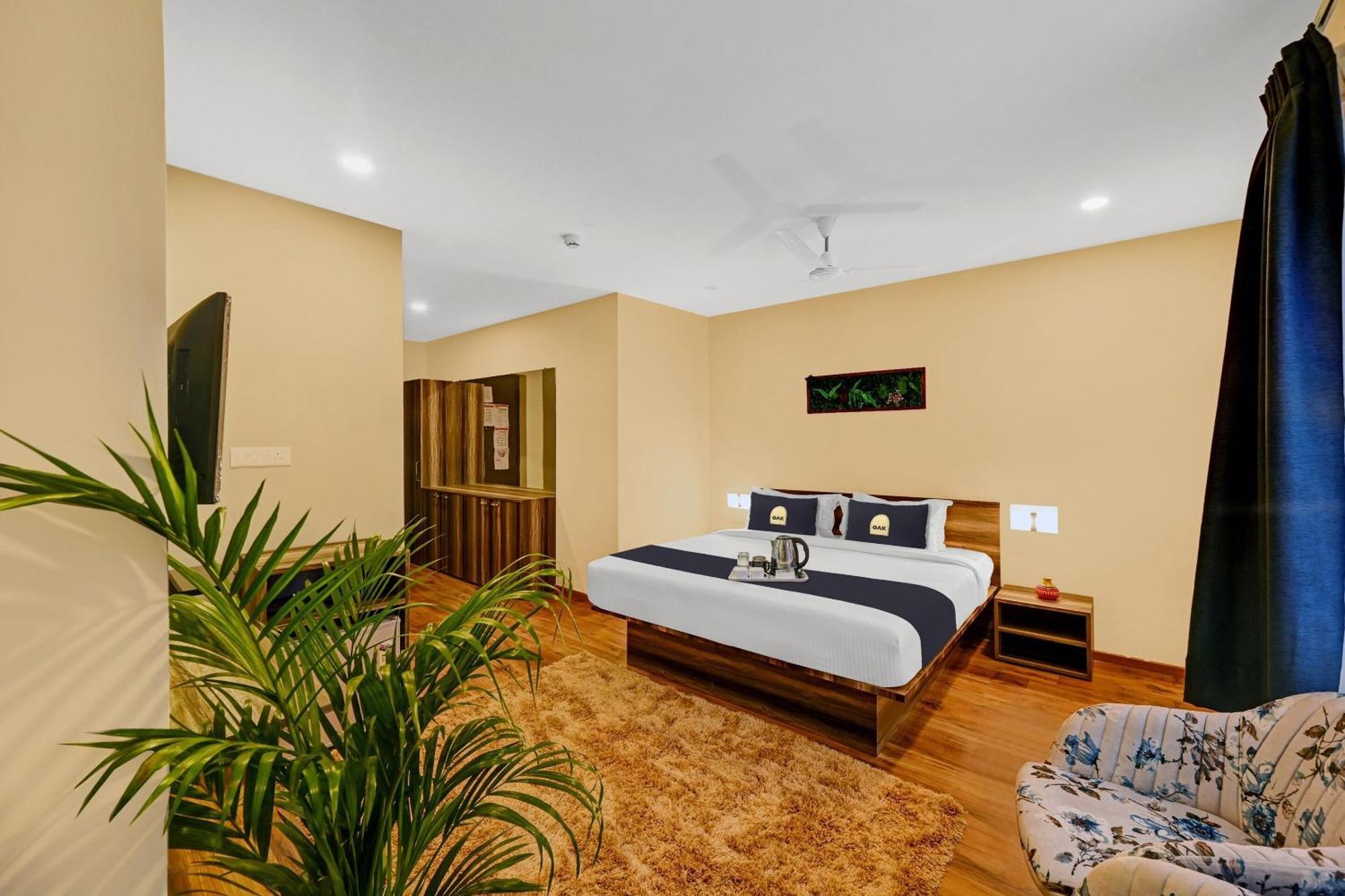 Hotel Super Townhouse Oak Hillside Aqua Khandagiri Exteriér fotografie